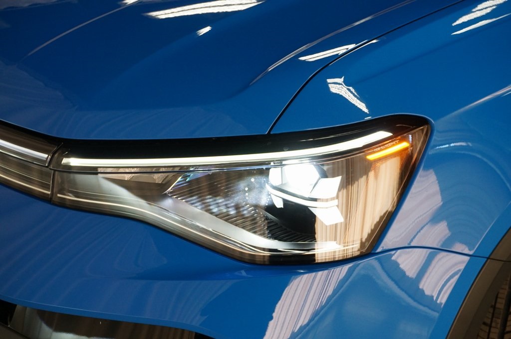 2025 Volkswagen Taos SE photo 27