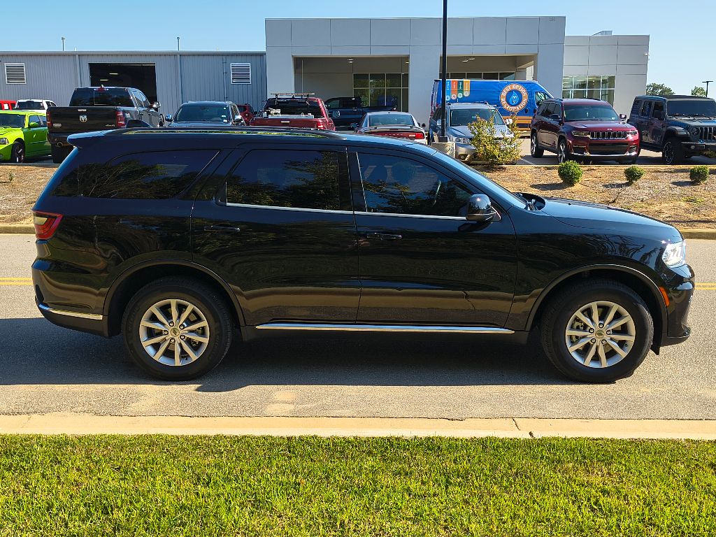 2023 Dodge Durango SXT photo 10