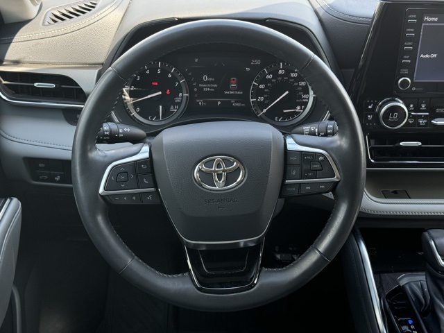 2021 Toyota Highlander Limited photo 31