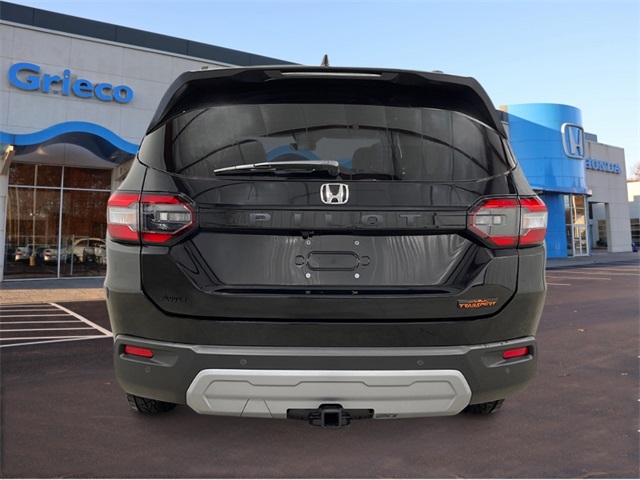 2025 Honda Pilot TrailSport photo 4