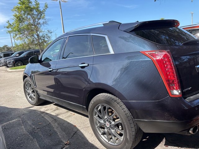 2014 Cadillac SRX Luxury photo 2