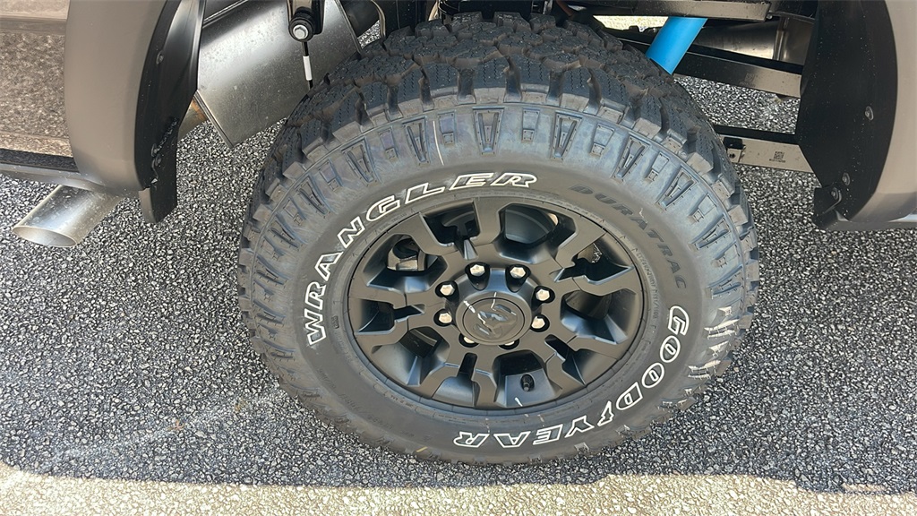 2026 Ram 2500 Power Wagon photo 9