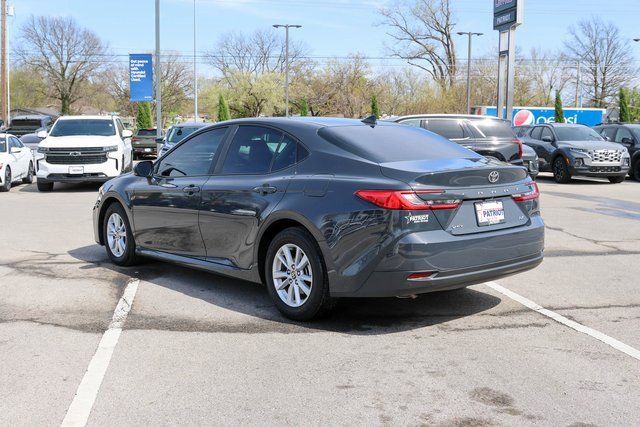 2025 Toyota Camry LE photo 2