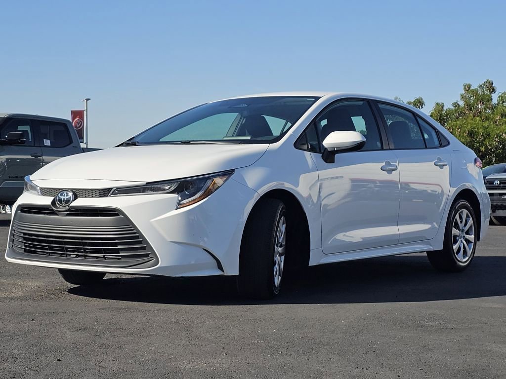 2024 Toyota Corolla LE photo 14