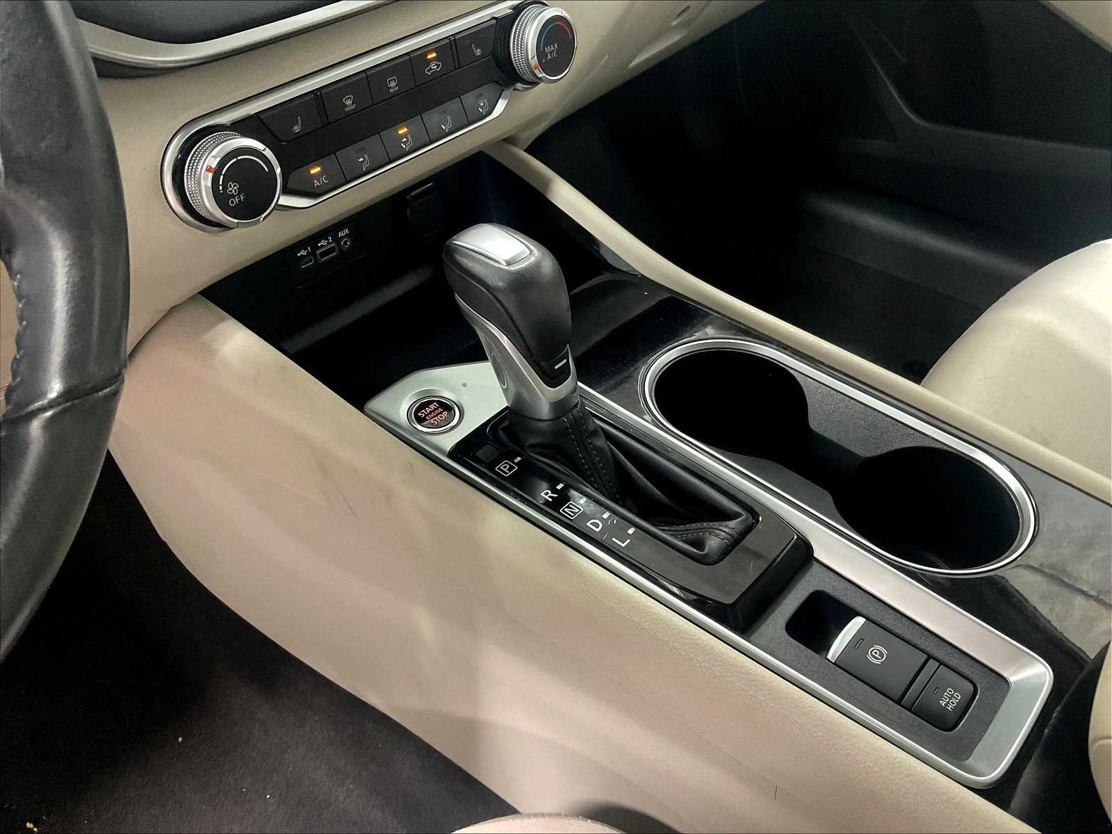 2021 Nissan Altima 2.5 SV photo 19