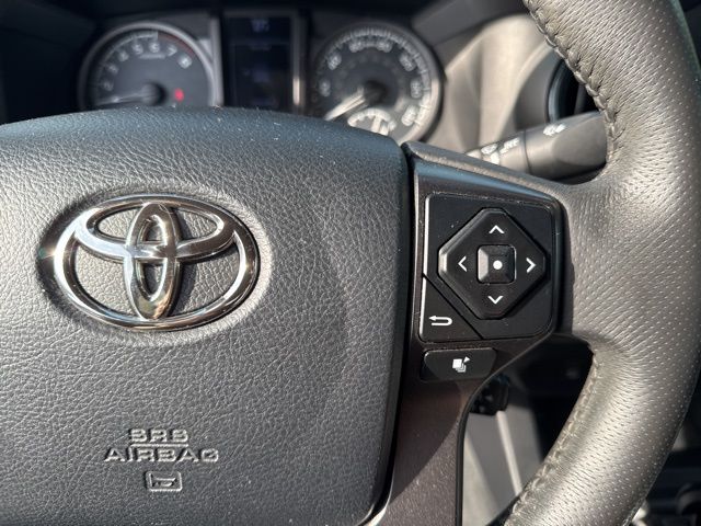 2017 Toyota Tacoma SR V6 photo 24