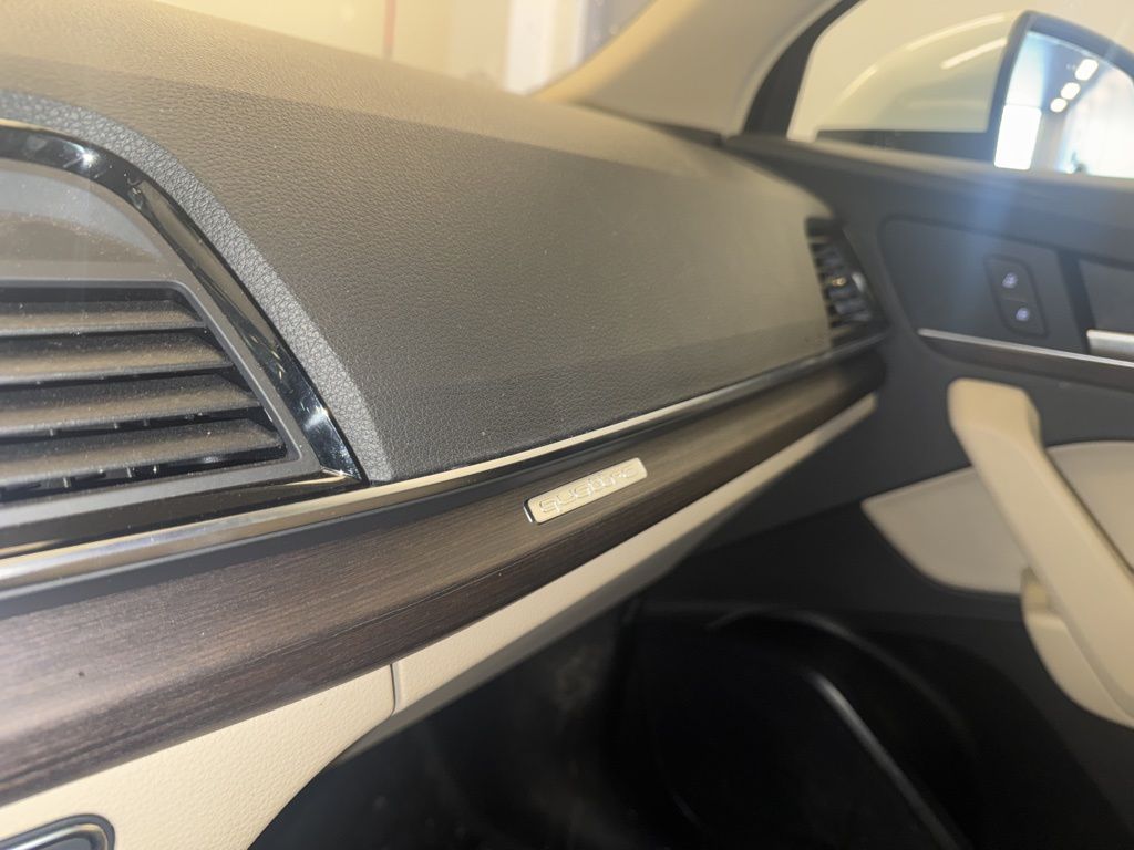 2022 Audi Q5 45 S line Premium photo 22