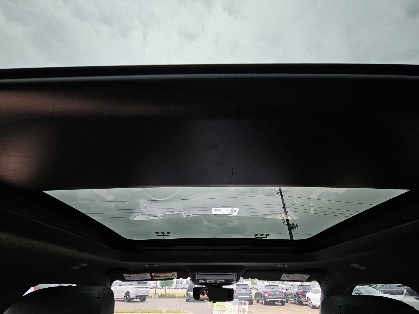 2026 Land Rover Range Rover Evoque Dynamic SE photo 36