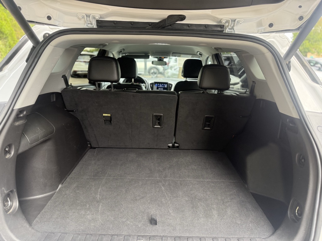 2024 Gmc Terrain SLT photo 9