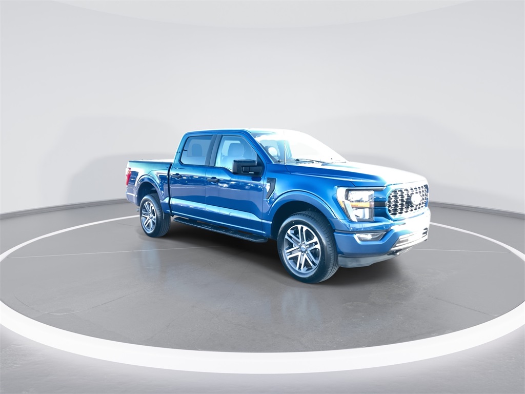 2023 Ford F-150 XL photo 2