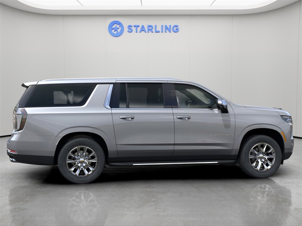 2025 Chevrolet Suburban Premier photo 5
