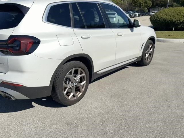 2023 BMW X3 Base's photo