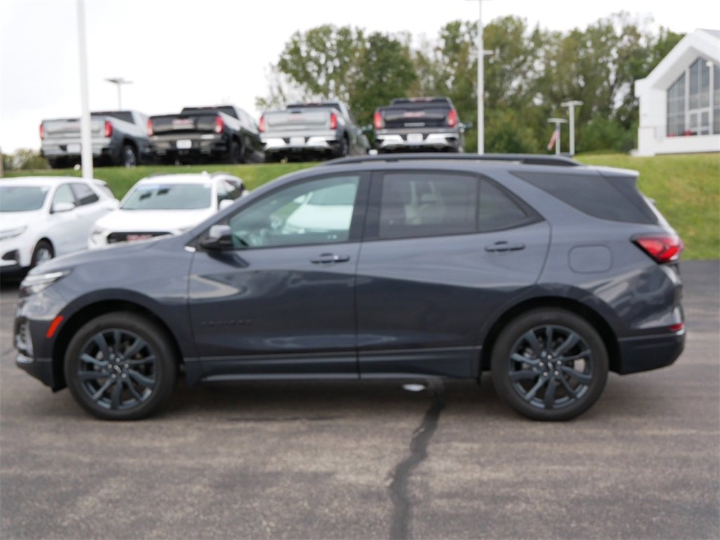 2023 Chevrolet Equinox RS photo 3