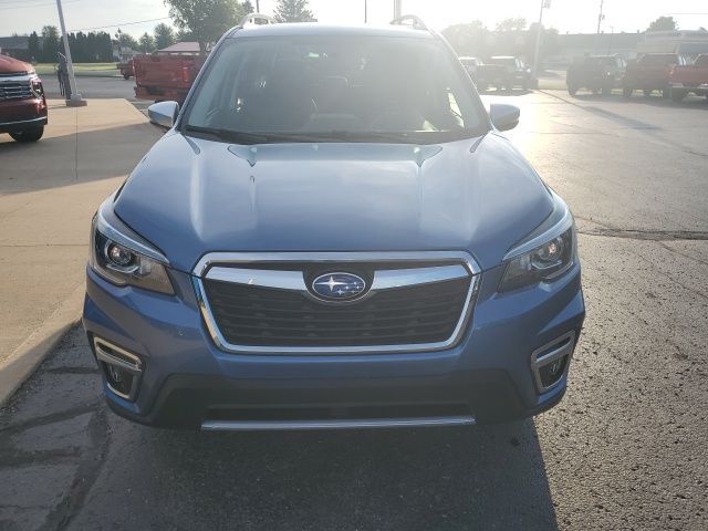 2020 Subaru Forester Touring photo 9