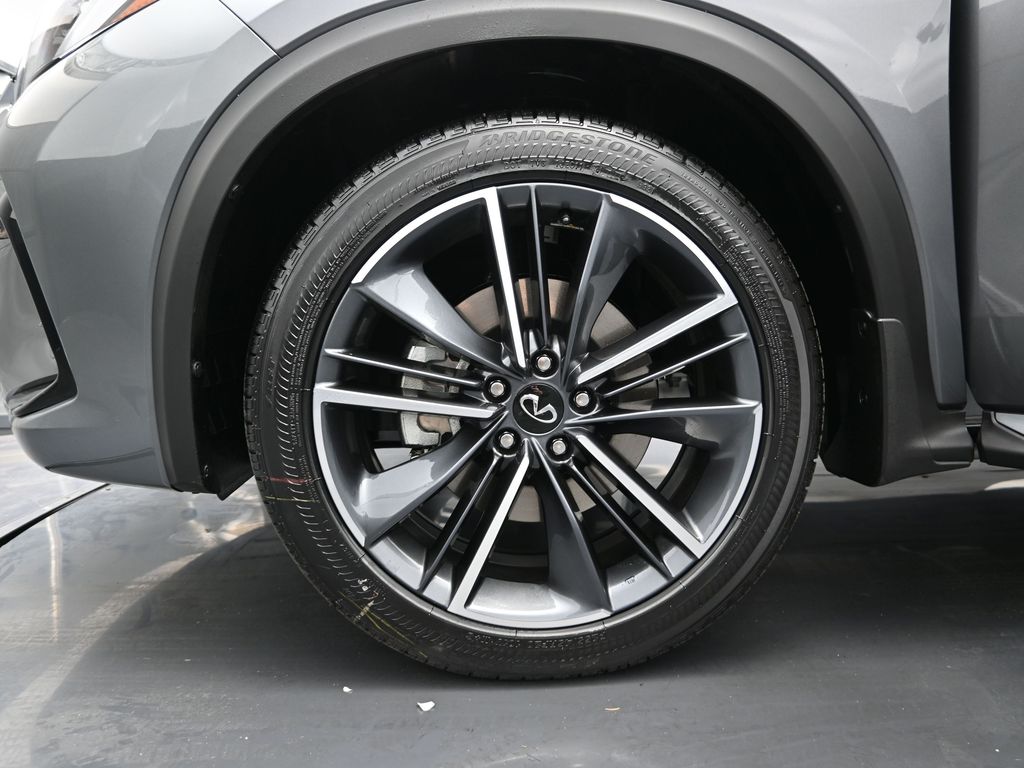 2025 Infiniti QX55 Essential photo 10