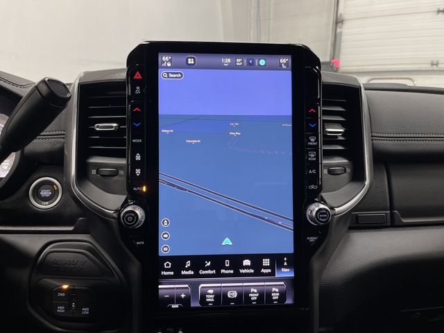 2025 Ram 2500 Laramie photo 9