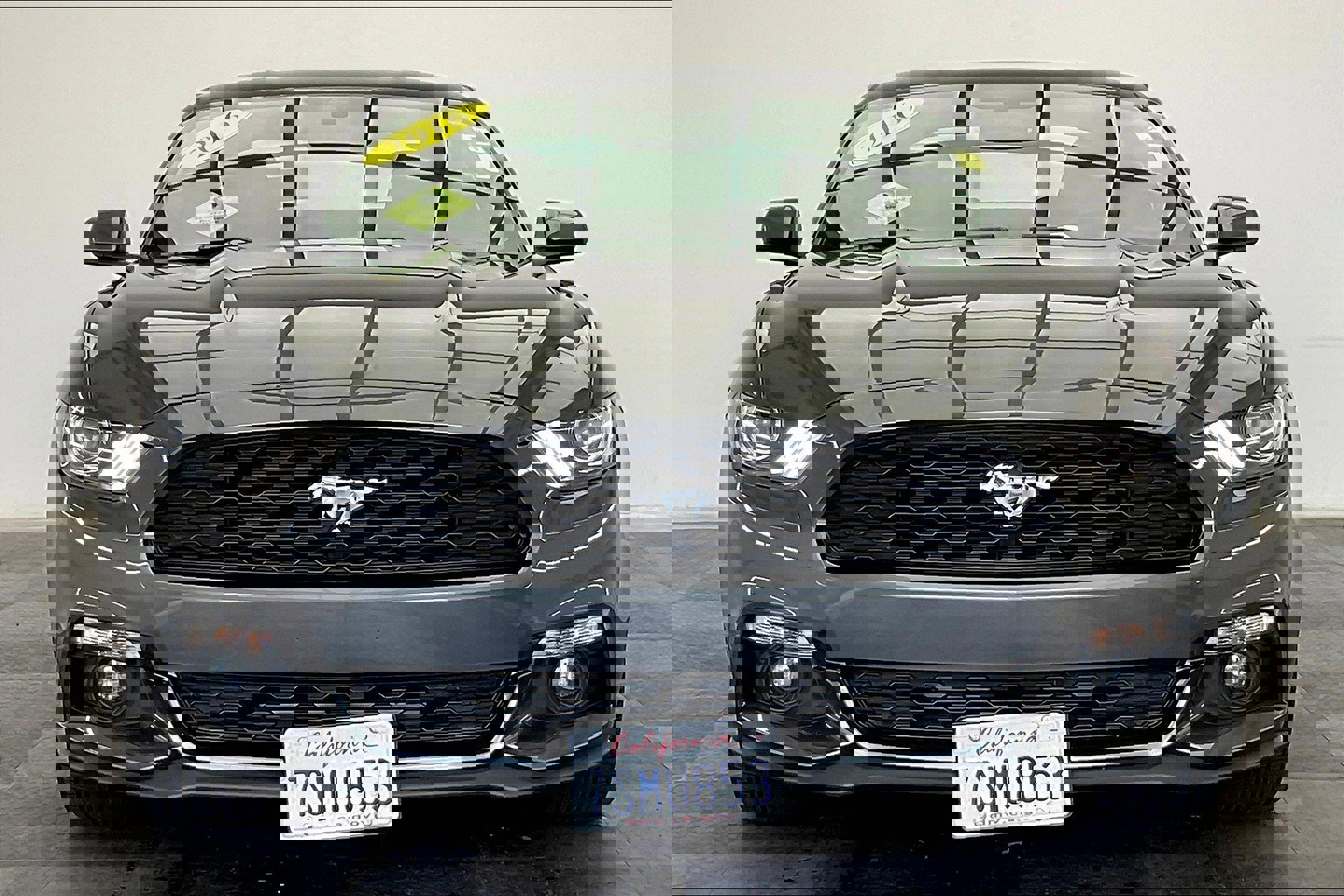 2016 Ford Mustang EcoBoost photo 2