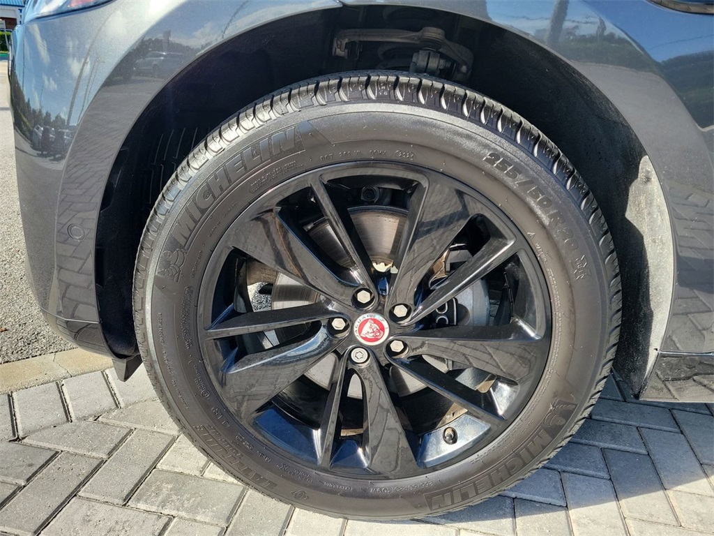 2021 Jaguar F-PACE P250 S photo 10