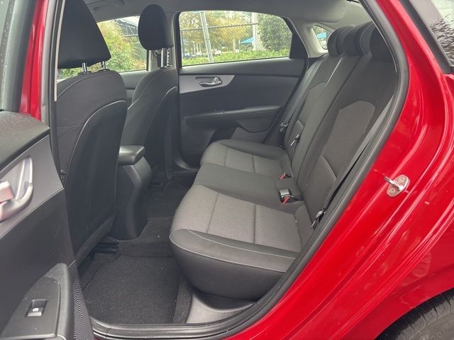 2023 Kia Forte LXS photo 8