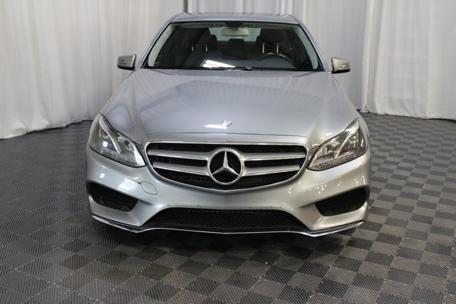 2014 Mercedes Benz E 350 4MATIC photo 2