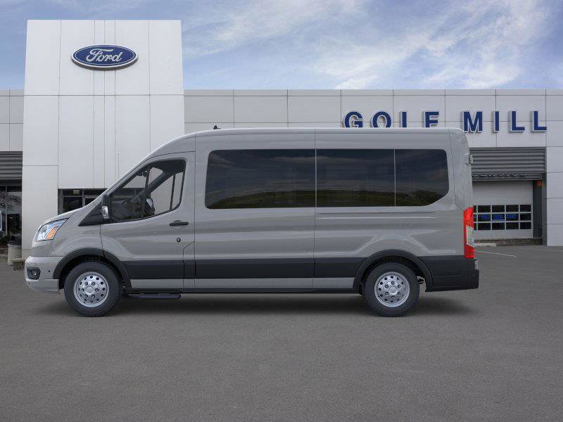 2025 Ford Transit Passenger XLT photo 3