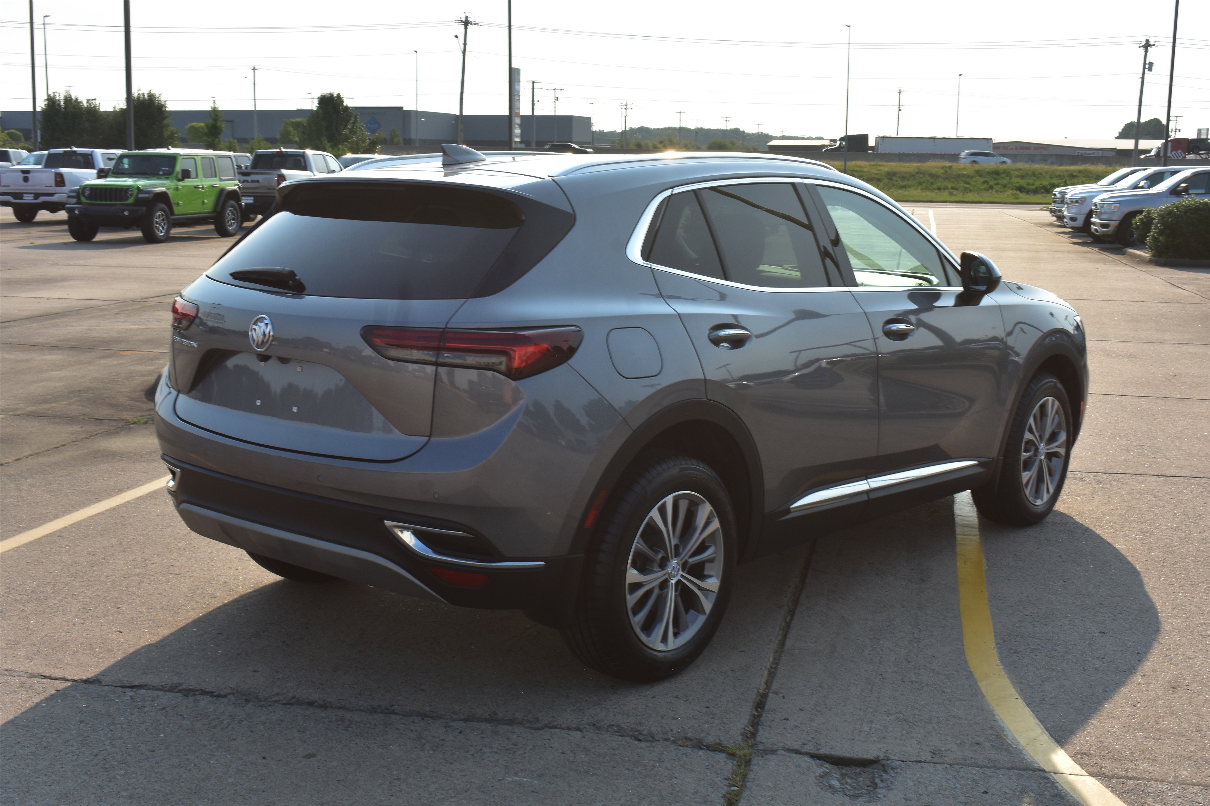 2022 Buick Envision Preferred photo 3