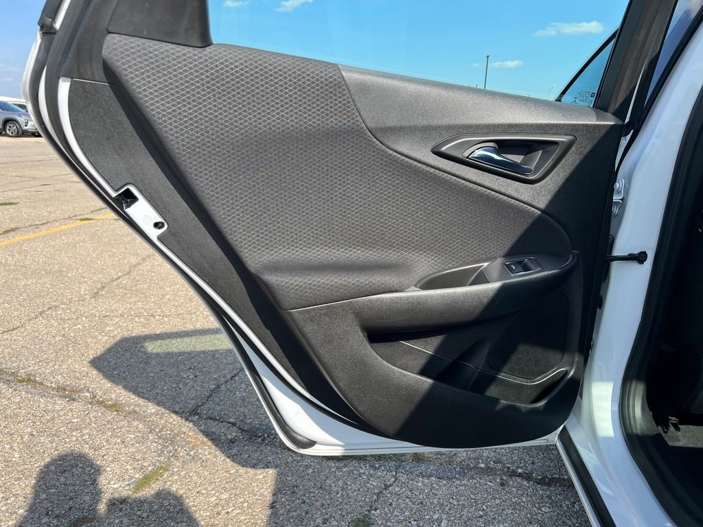 2023 Chevrolet Malibu 1LT photo 11