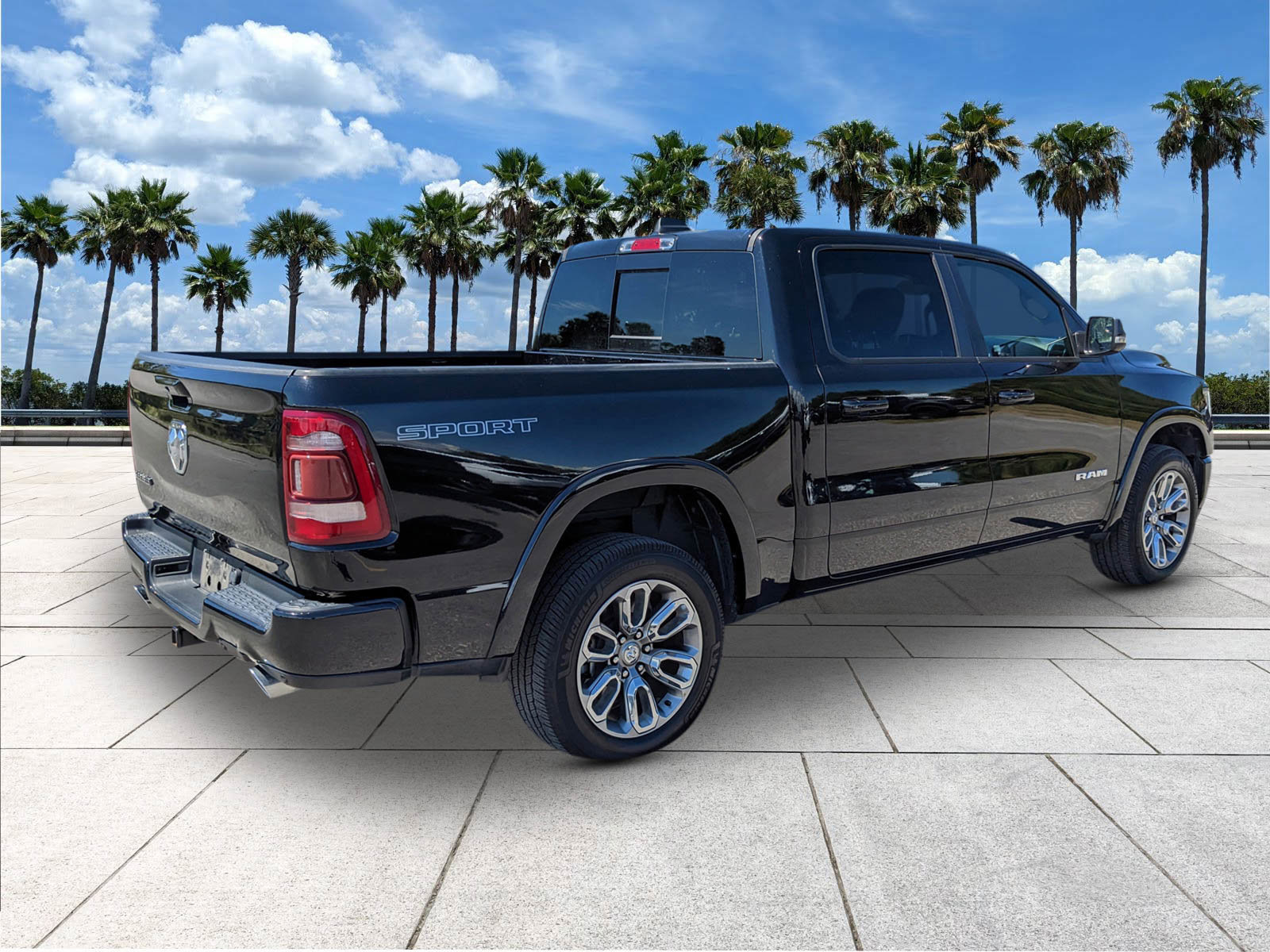 2021 Ram 1500 Laramie photo 10