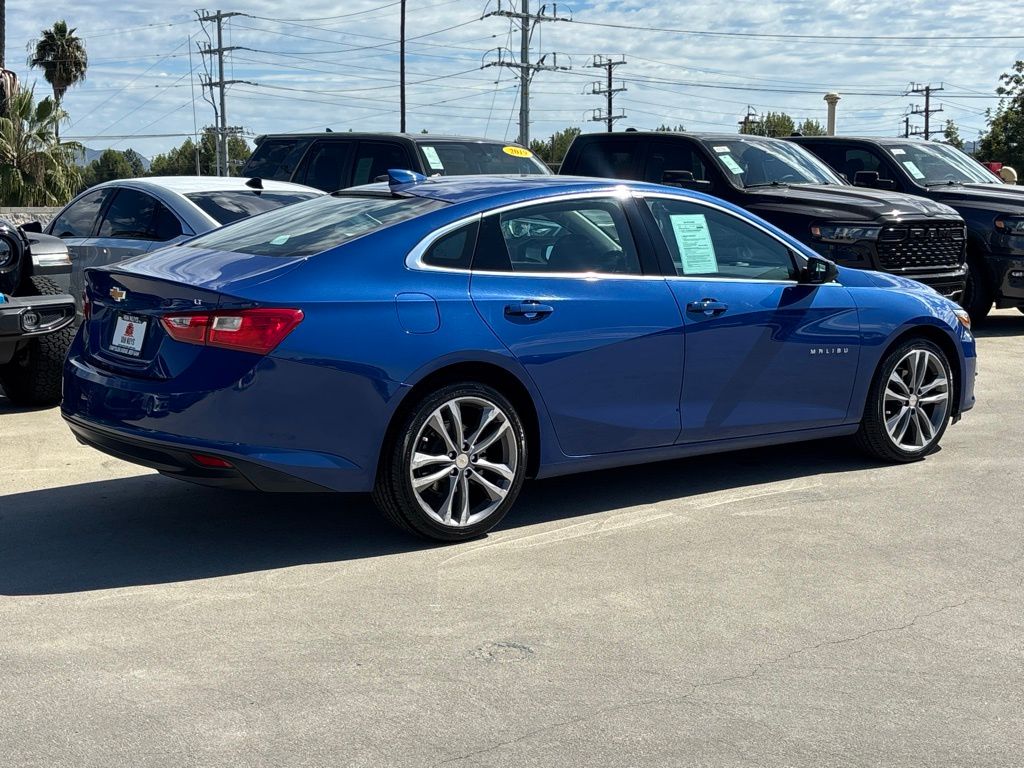 2023 Chevrolet Malibu 1LT photo 3