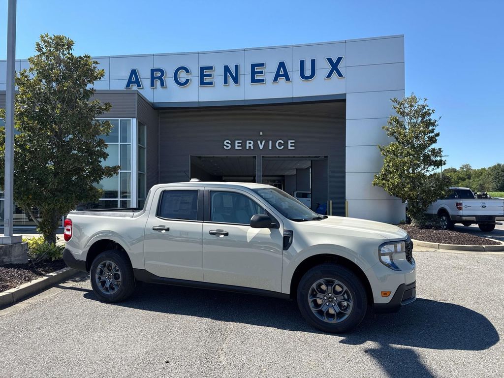 2025 Ford Maverick XLT's photo