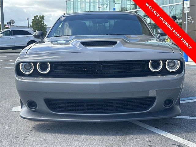 2023 Dodge Challenger GT photo 2