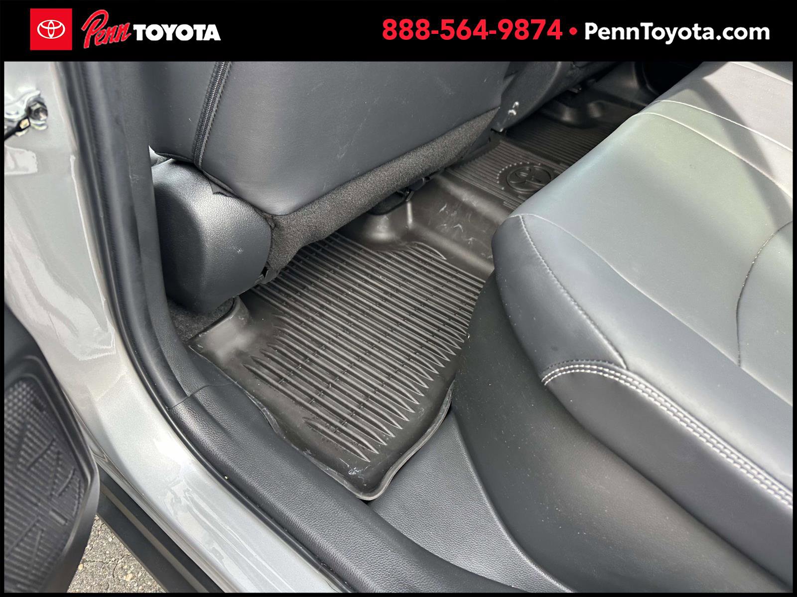 2023 Toyota RAV4 Hybrid XLE Premium photo 19