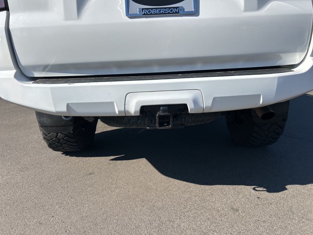 2016 Toyota 4Runner SR5 photo 6