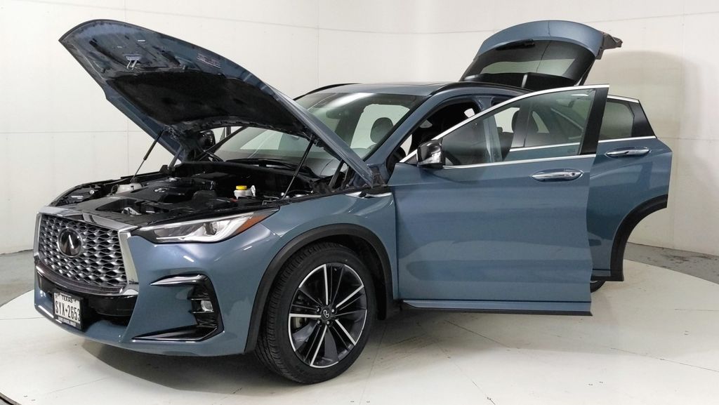 2023 Infiniti QX55 Luxe photo 8