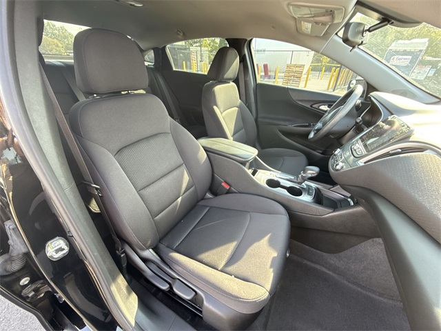 2022 Chevrolet Malibu 1LT photo 22