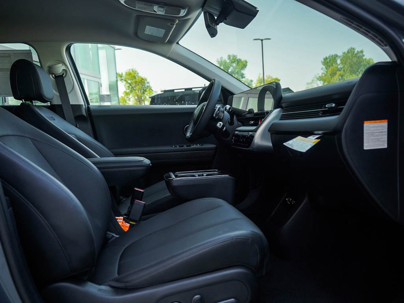 2025 Hyundai Ioniq 5 SEL photo 8