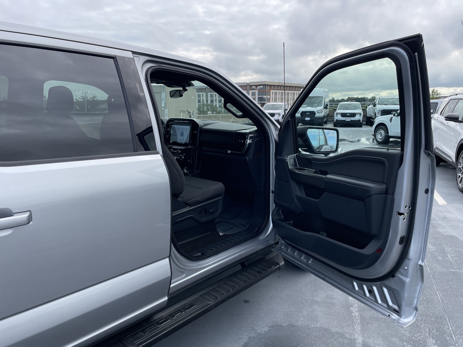 2022 Ford F-150 XLT photo 26