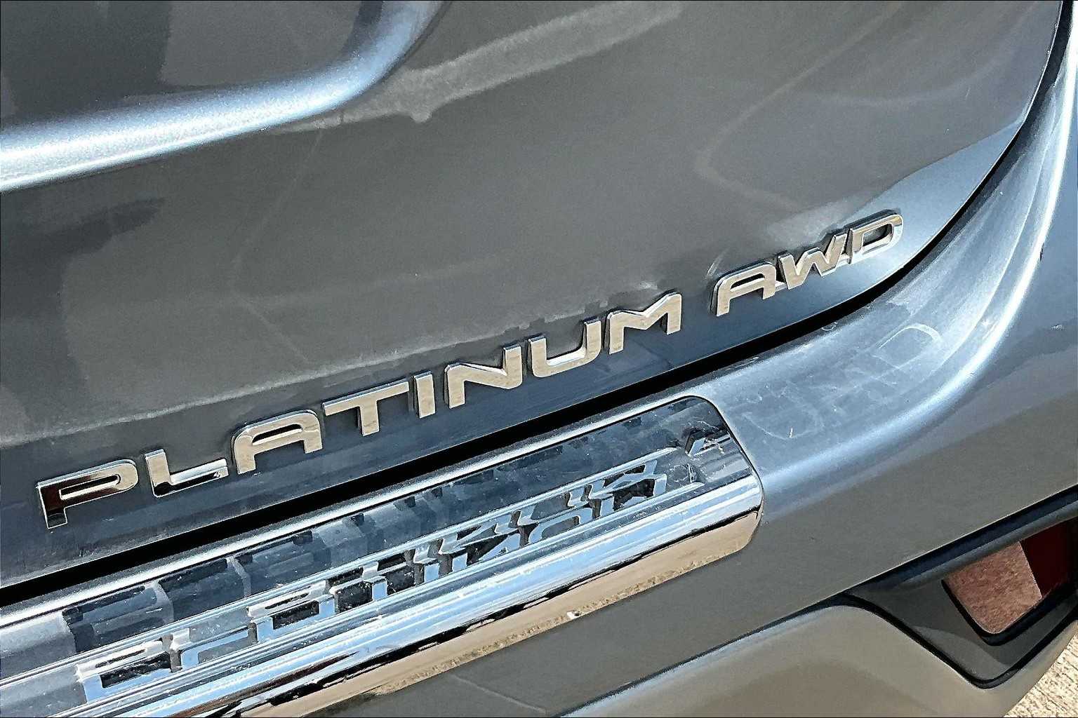 2021 Toyota Highlander Platinum photo 9