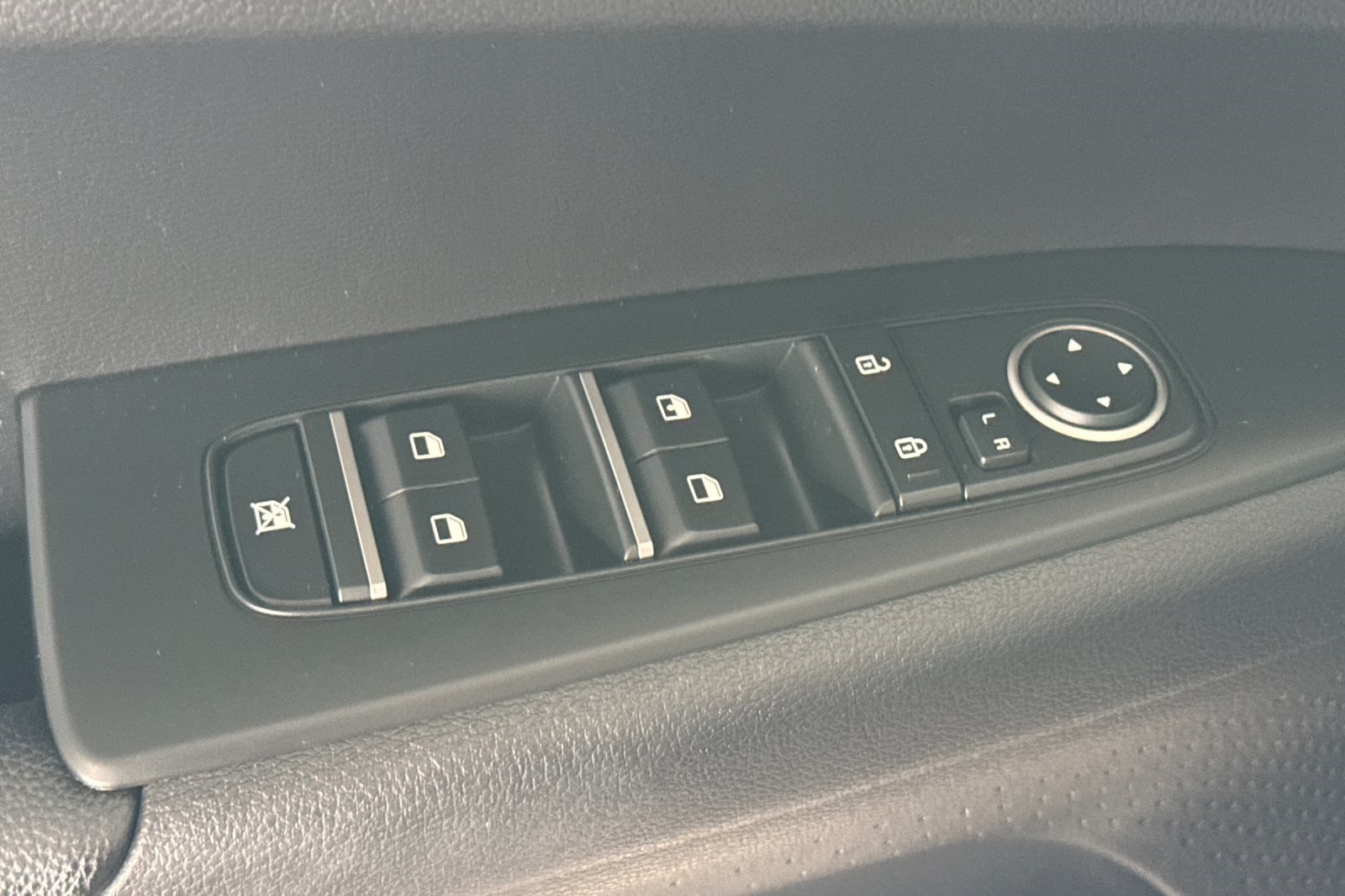 2022 Kia Forte FE LXS photo 15