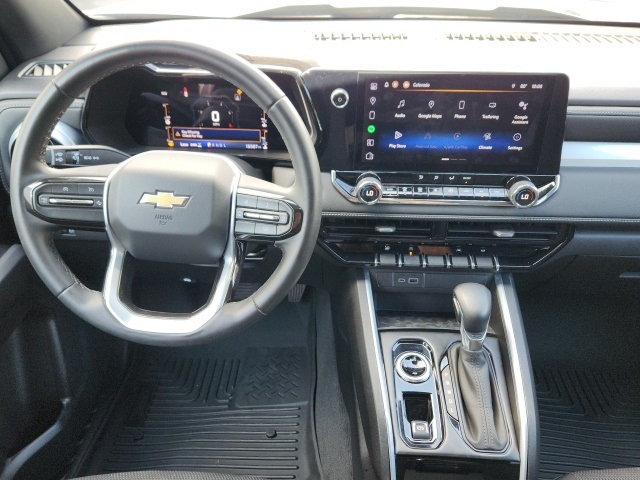 2023 Chevrolet Colorado LT photo 18