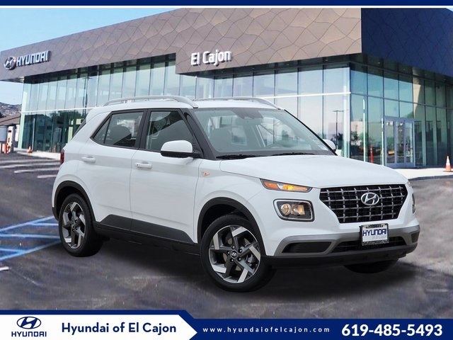 2025 Hyundai Venue SEL's photo