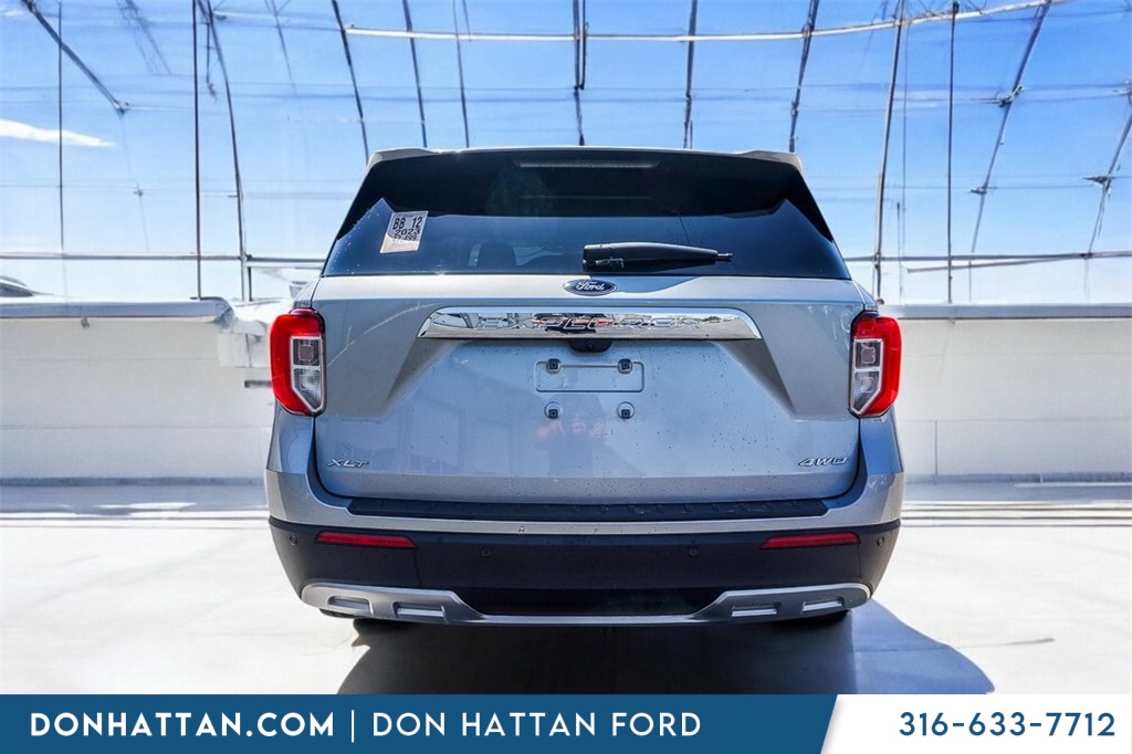 2023 Ford Explorer XLT photo 30