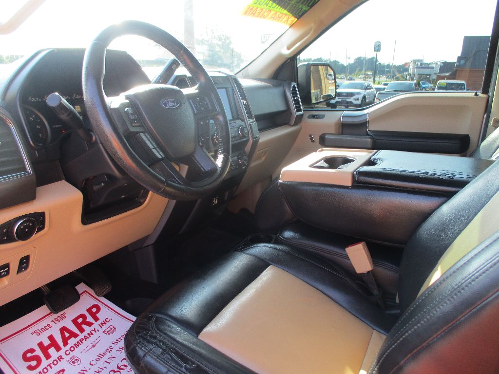2019 Ford F-150 XLT photo 5