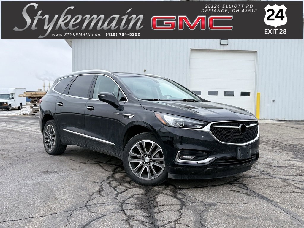 2019 Buick Enclave Essence's photo
