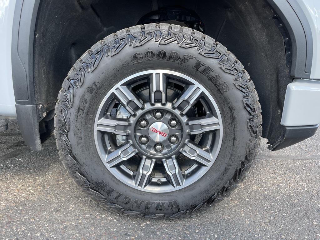 2024 Gmc Sierra AT4 photo 14