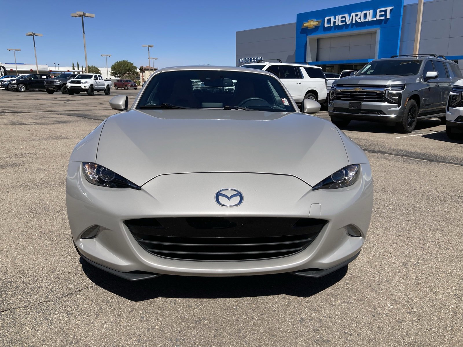 2023 Mazda MX-5 Miata Miata RF Grand Touring photo 2
