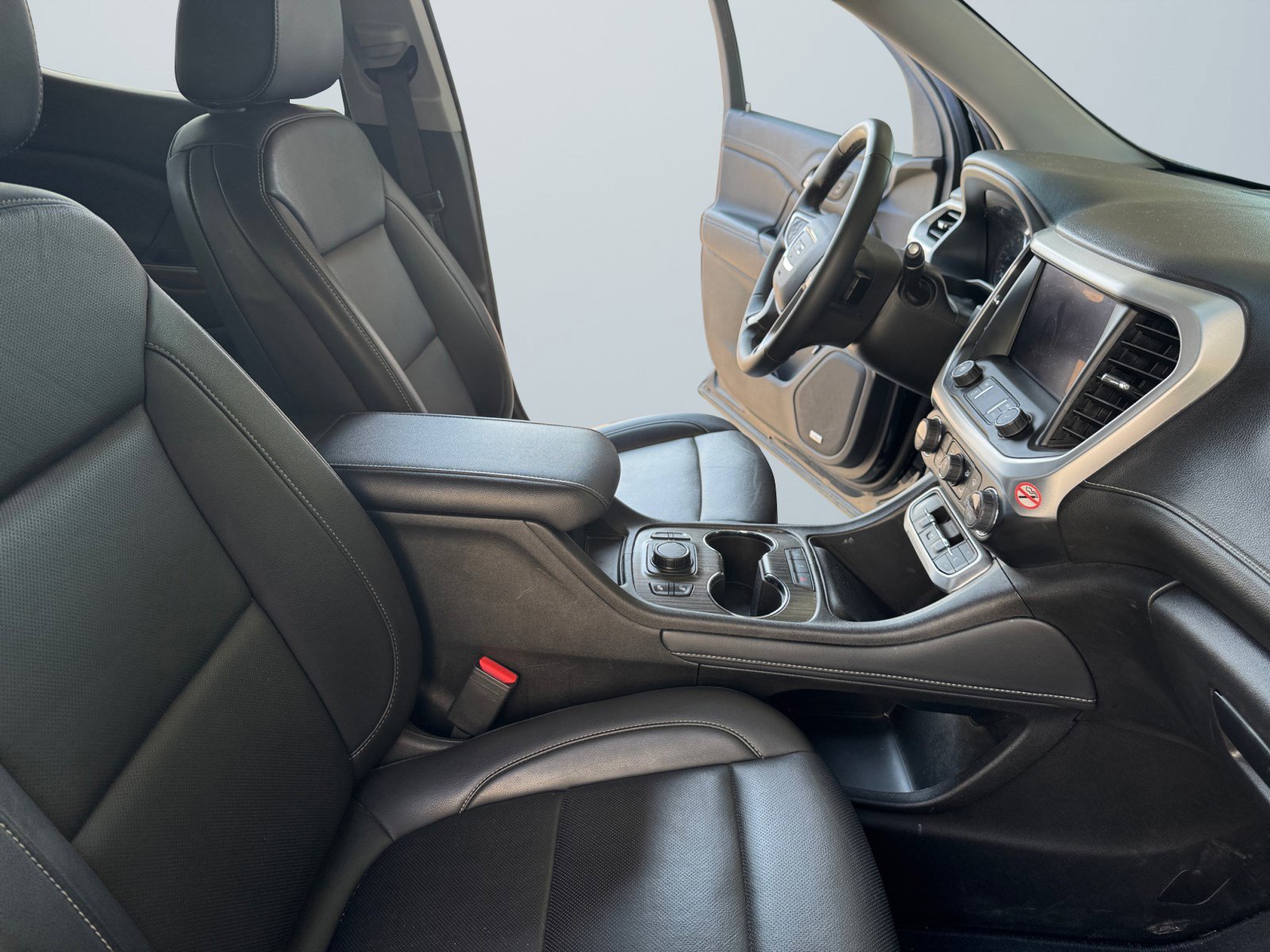 2023 Gmc Acadia SLT photo 16