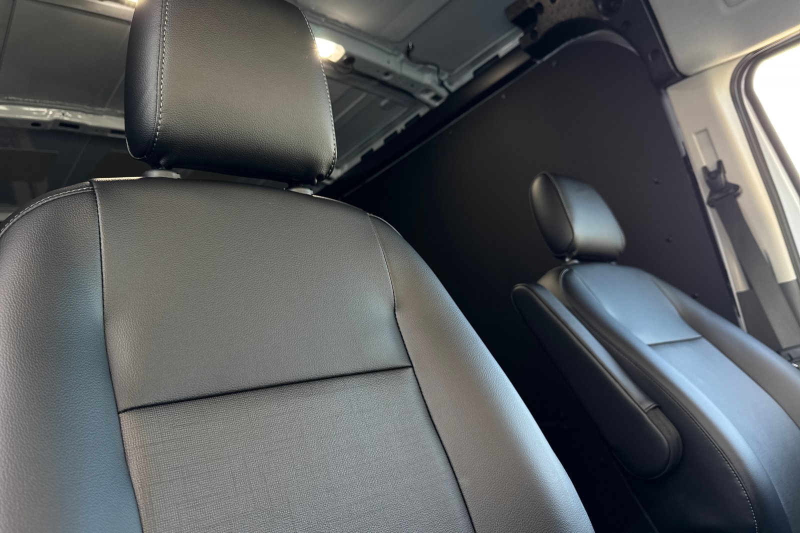 2024 Ford Transit Cargo Van photo 13