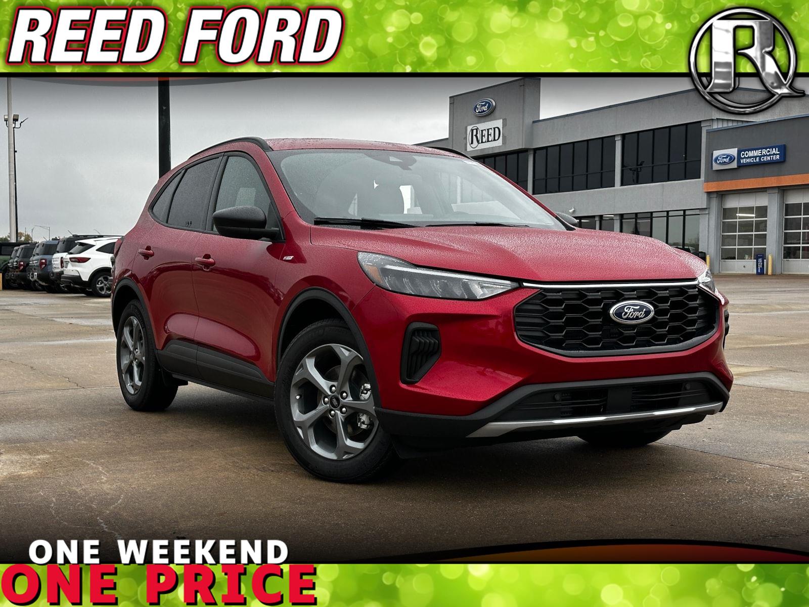 2025 Ford Escape ST-Line's photo