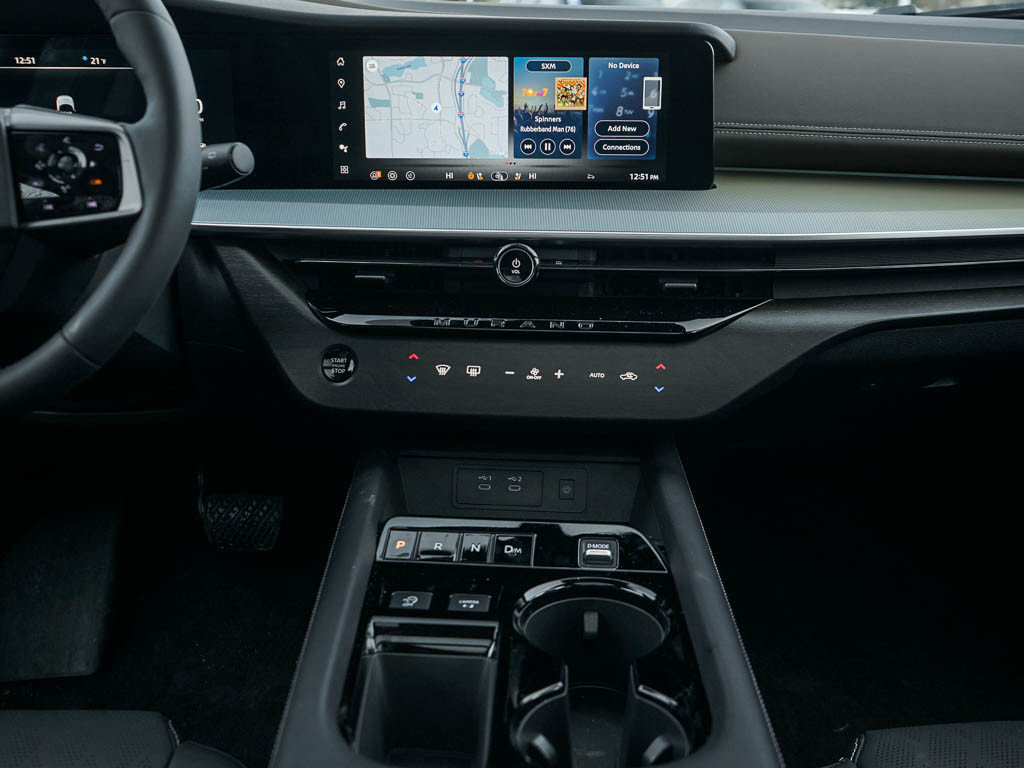 2025 Nissan Murano Platinum photo 15